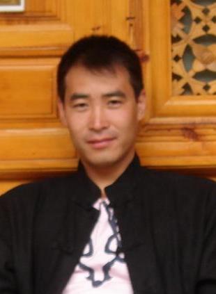 picture of Zhanbin Lu